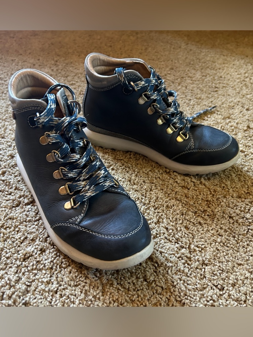 Pikolinos Wedge Sneakers - Picture 2 of 5
